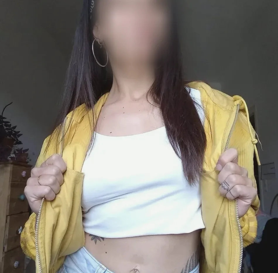 Fatma, 36
